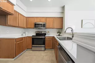 10321 SW Denney Rd, Beaverton, OR 97008 - Photo 10