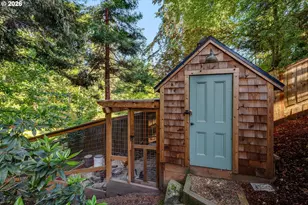 2206 N Thorne St, Newberg, OR 97132 - Photo 40