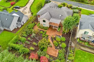 610 Holly Ave, Cottage Grove, OR 97424 - Photo 6