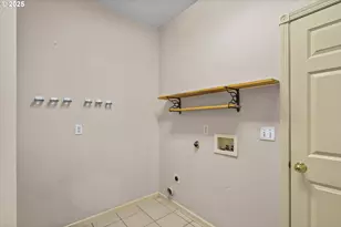 610 Holly Ave, Cottage Grove, OR 97424 - Photo 16