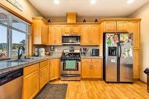 42465 Dale Ln, Astoria, OR 97103 - Photo 12