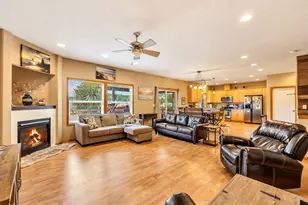 42465 Dale Ln, Astoria, OR 97103 - Photo 8