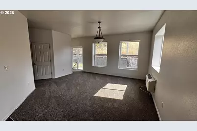 746 E Catherine Ave, Hermiston, OR 97838 - Photo 12