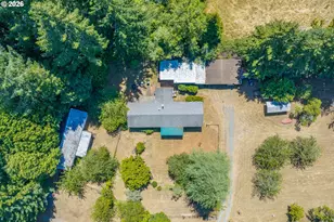 94714 Conklin Meadow Ln, Broadbent, OR 97414 - Photo 14
