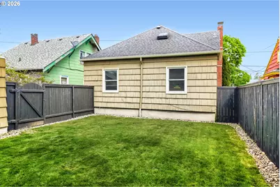 5812 SE Bush St, Portland, OR 97206 - Photo 26
