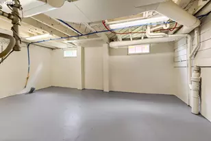 5812 SE Bush St, Portland, OR 97206 - Photo 24