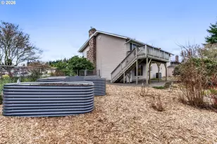 13039 NE Morris St, Portland, OR 97230 - Photo 28