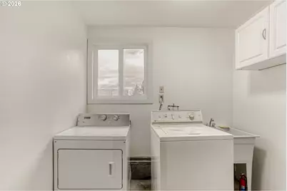 13039 NE Morris St, Portland, OR 97230 - Photo 26