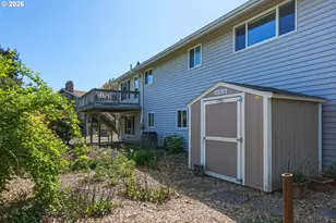 13039 NE Morris St, Portland, OR 97230 - Photo 38