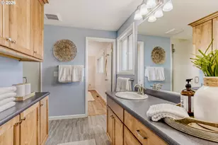 13039 NE Morris St, Portland, OR 97230 - Photo 18