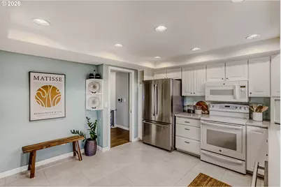 13039 NE Morris St, Portland, OR 97230 - Photo 10