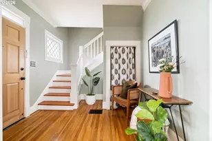 124 NE 18th Ave, Portland, OR 97232 - Photo 4