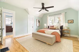 124 NE 18th Ave, Portland, OR 97232 - Photo 24