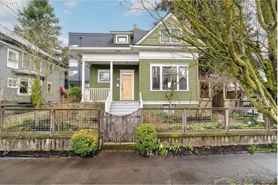 124 NE 18th Ave, Portland, OR 97232 - Photo 1