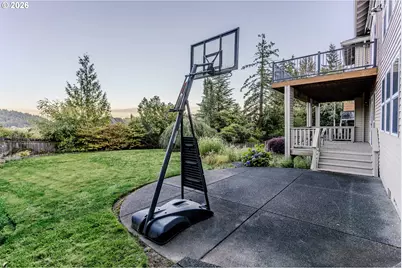 10520 SE Isaac Dr, Happy Valley, OR 97086 - Photo 30