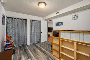 4574 SE 85th Ave, Portland, OR 97266 - Photo 24