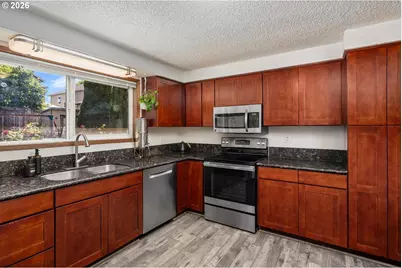 4574 SE 85th Ave, Portland, OR 97266 - Photo 12