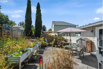 4574 SE 85th Ave, Portland, OR 97266 - Photo 30