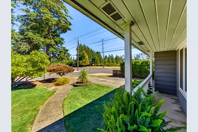 1515 NE 129th Pl, Portland, OR 97230 - Photo 24