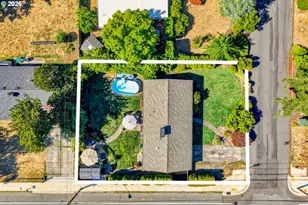 1515 NE 129th Pl, Portland, OR 97230 - Photo 28
