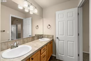 17428 SW September Ln, Beaverton, OR 97003 - Photo 14