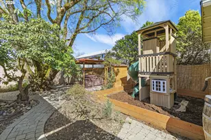 2916 SE 85th Ave, Portland, OR 97266 - Photo 34