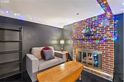 2916 SE 85th Ave, Portland, OR 97266 - Photo 18