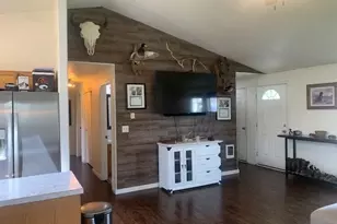 1048 Kees St, Lebanon, OR 97355 - Photo 6