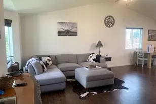 1048 Kees St, Lebanon, OR 97355 - Photo 2