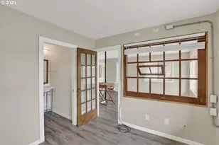18989 NE Marine Dr, Portland, OR 97230 - Photo 14