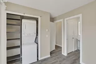 18989 NE Marine Dr, Portland, OR 97230 - Photo 24