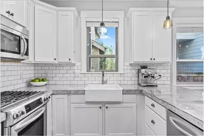 7935 SE 45th Ave, Portland, OR 97206 - Photo 6