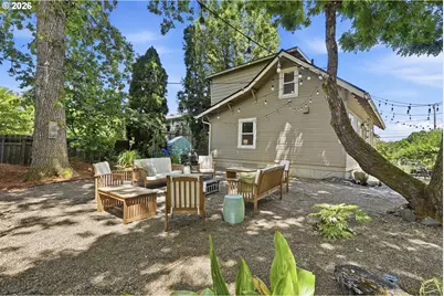 9314 N Ivanhoe St, Portland, OR 97203 - Photo 28