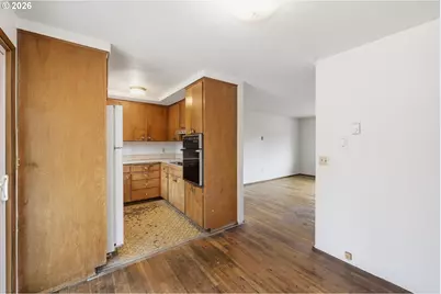 840 Barrett Ave, Eugene, OR 97404 - Photo 8