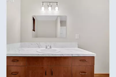 821 SW 14th St, Troutdale, OR 97060 - Photo 14