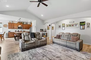 2944 NE Drift Ct, Albany, OR 97321 - Photo 8