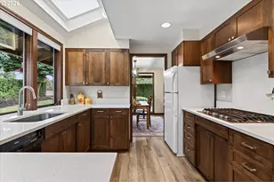 10780 Navajo Way, Oregon City, OR 97045 - Photo 16