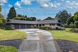10780 Navajo Way, Oregon City, OR 97045 - Photo 1