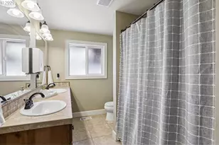 6868 SE Monroe St, Milwaukie, OR 97222 - Photo 28