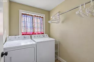 6868 SE Monroe St, Milwaukie, OR 97222 - Photo 30