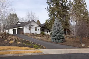20246 Gaines Ct, Bend, OR 97702 - Photo 32
