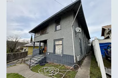 846 SE Brockway Ave, Roseburg, OR 97470 - Photo 4