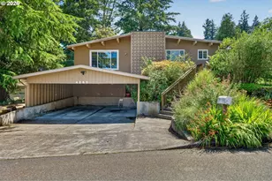 4268 SE Hillside Dr, Milwaukie, OR 97267 - Photo 2