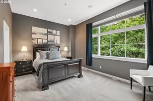 747 NW 11th Ave, Portland, OR 97209 - Photo 16