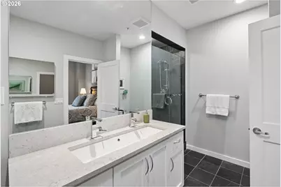 747 NW 11th Ave, Portland, OR 97209 - Photo 20