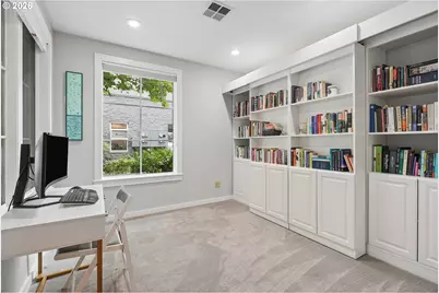 747 NW 11th Ave, Portland, OR 97209 - Photo 28