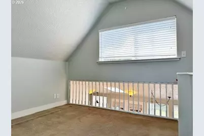 719 12th Ave, Seaside, OR 97138 - Photo 10