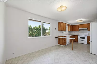 2070 Don Juan Ave, Eugene, OR 97408 - Photo 18