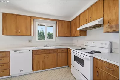 2070 Don Juan Ave, Eugene, OR 97408 - Photo 12