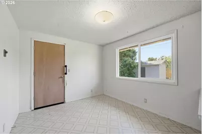 2070 Don Juan Ave, Eugene, OR 97408 - Photo 20